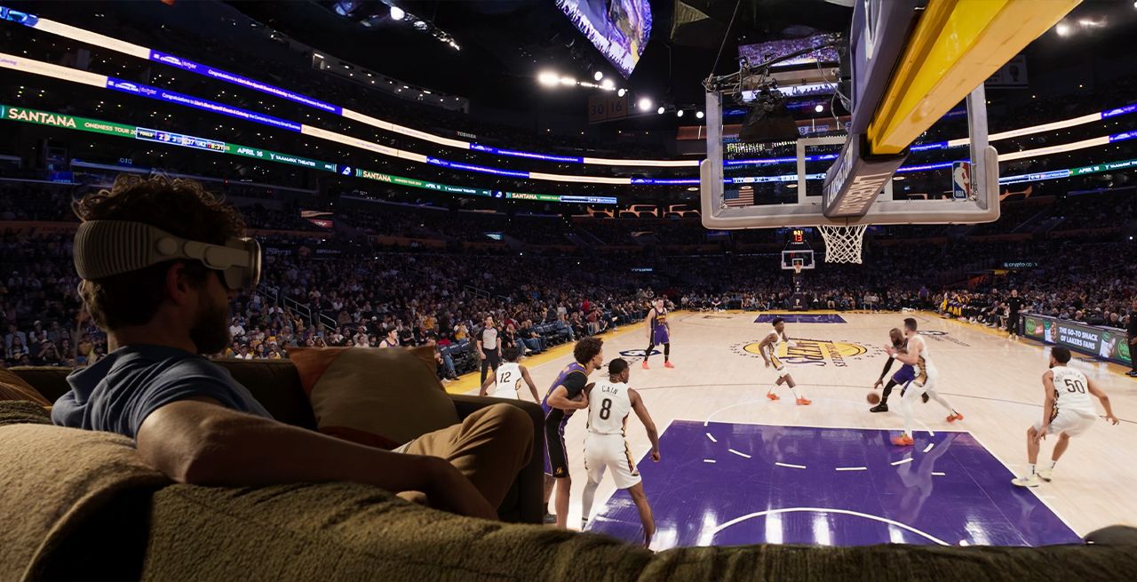 Man watching Lakers game on Spectrum Front Row in Apple Immersive