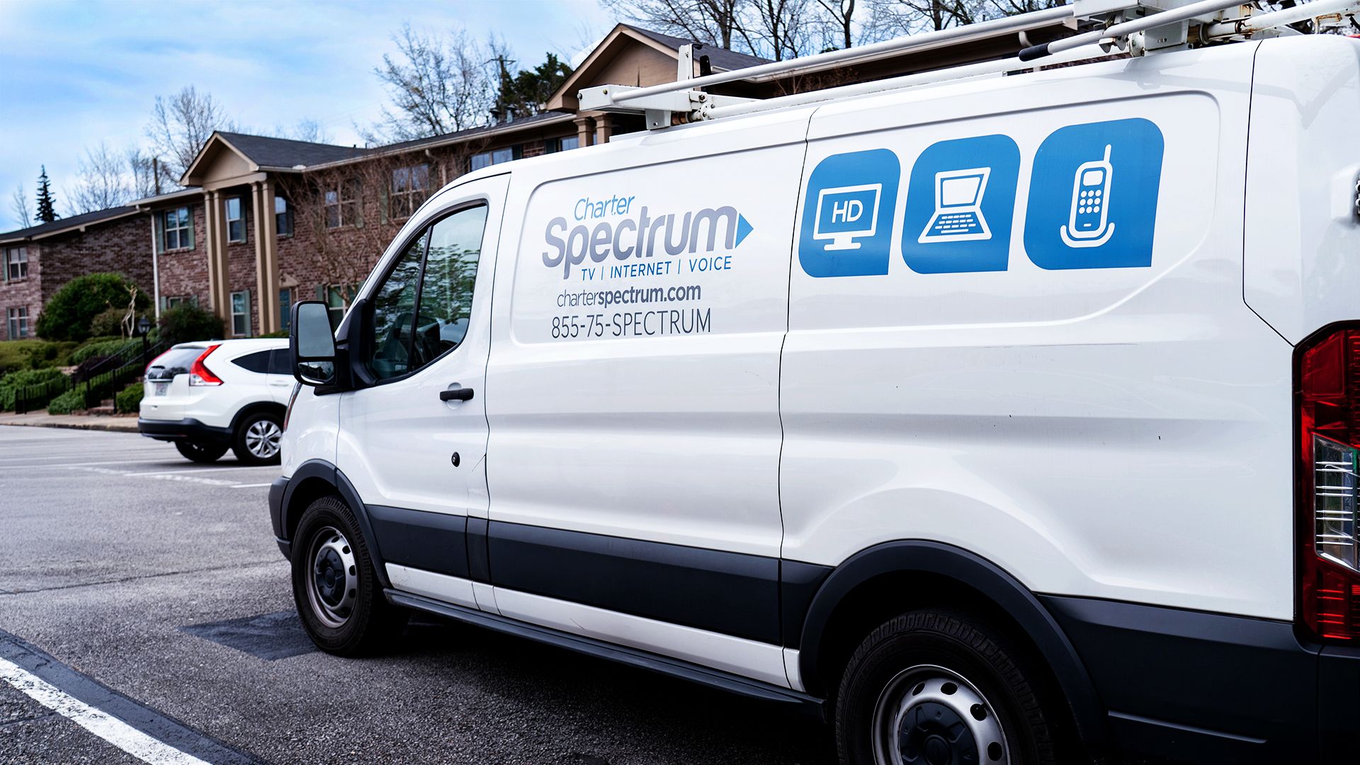 A Charter/Spectrum Service truck
