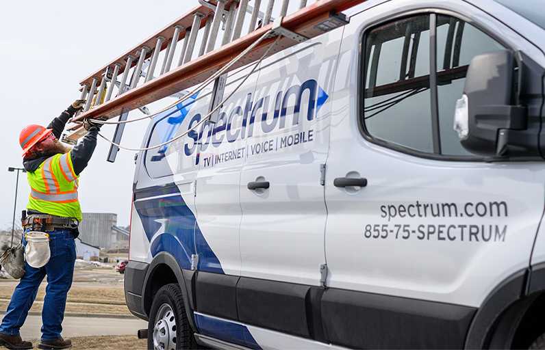 Read Article: Spectrum Launches Gigabit Broadband, Mobile, TV and Voice Services in Moore County, North Carolina