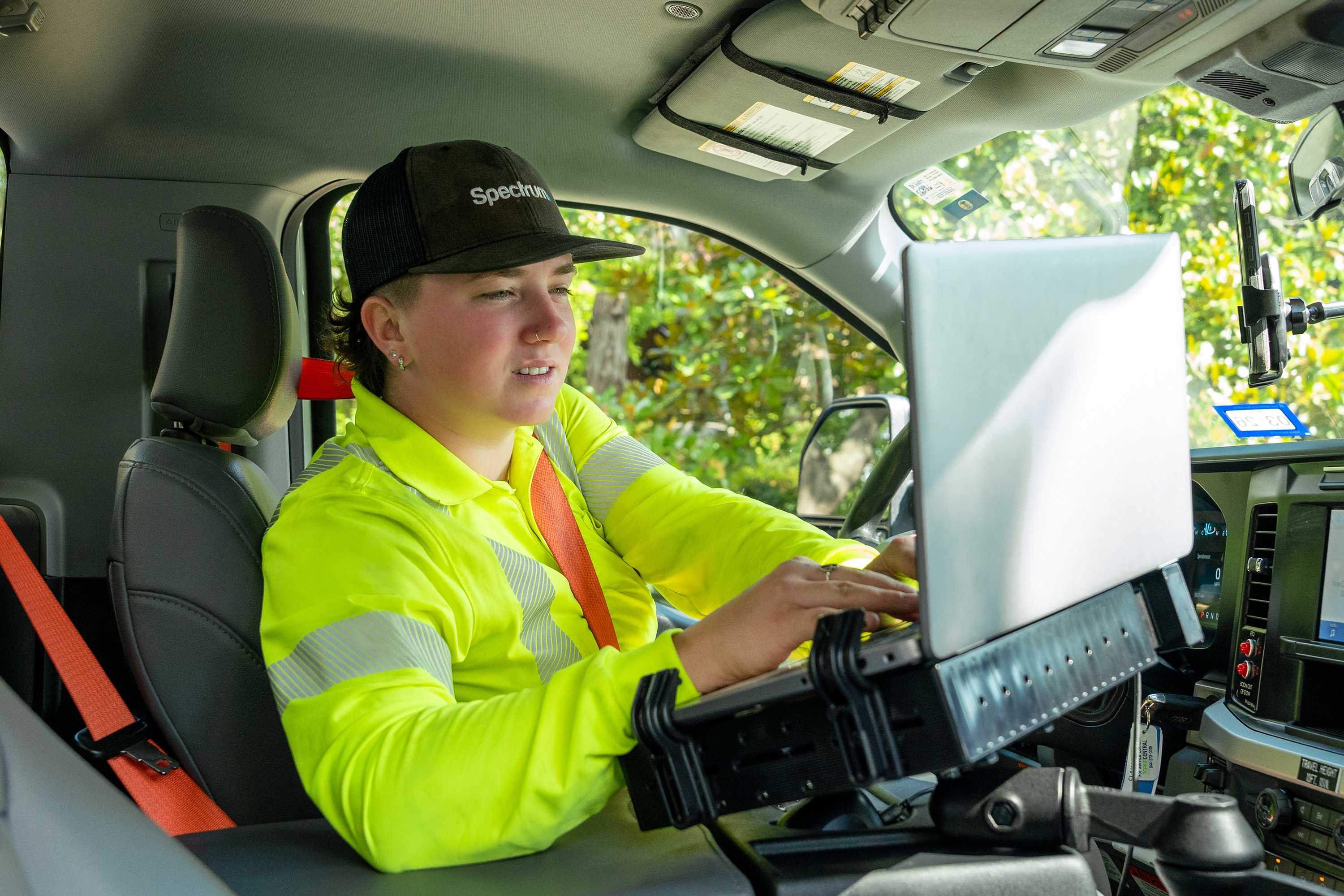 Spectrum Employee - Field Operations, Texas