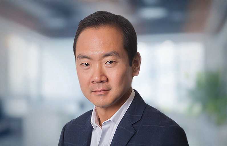 Headshot of John Lee