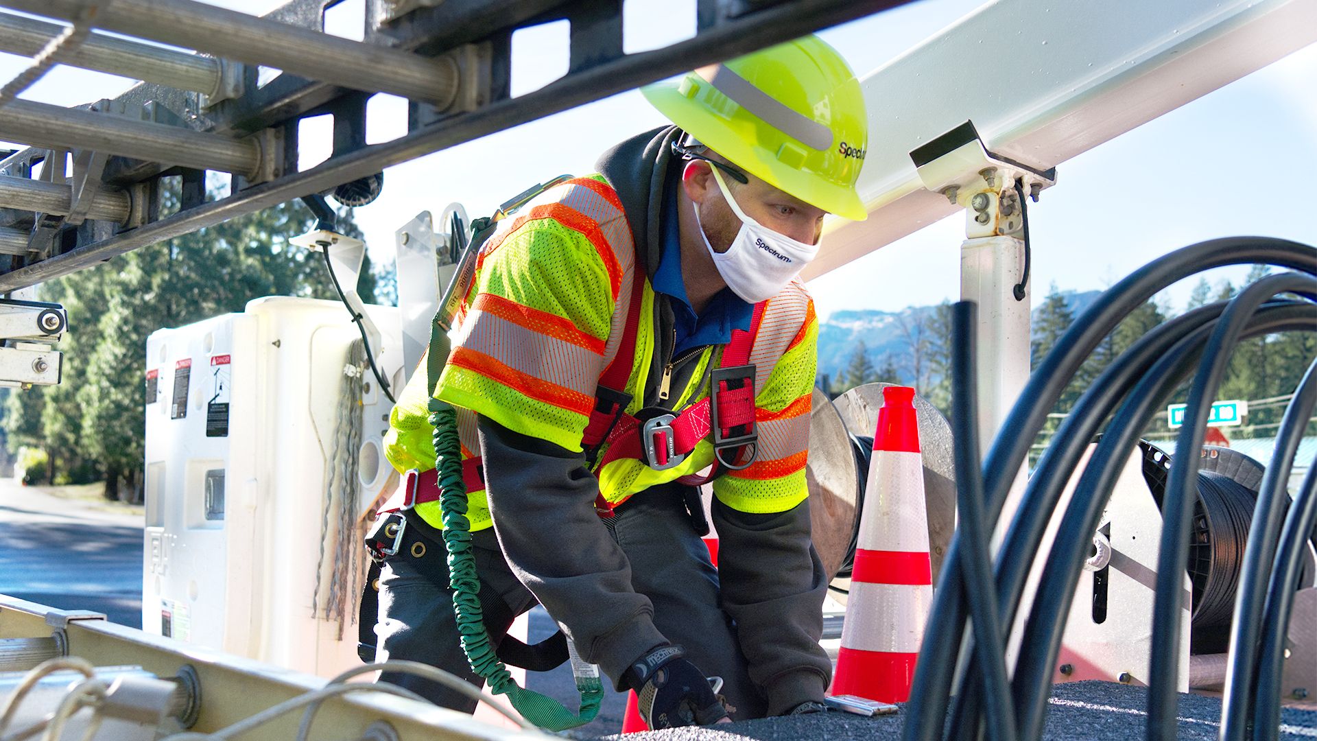 A Spectrum technician wears a mask during the Covid 19 pandemic