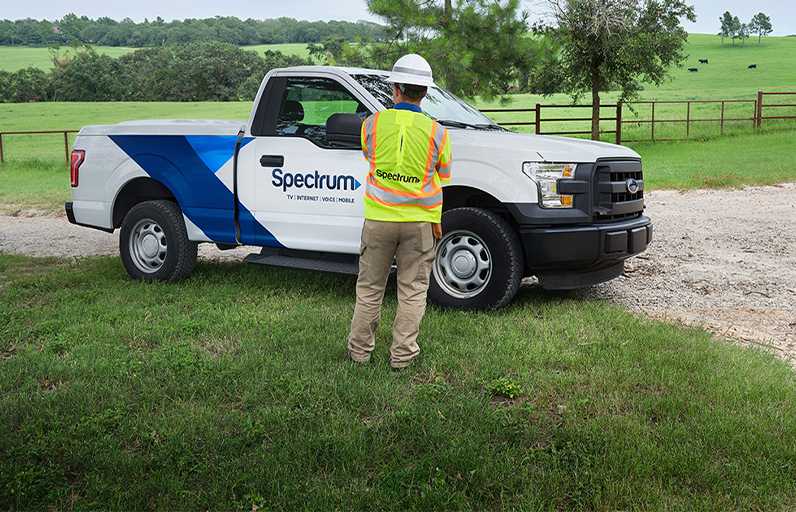 Read Article: Spectrum Expands Fiber Broadband Network in Lincoln County, Kentucky, Offering Gigabit Broadband, Mobile, TV and Voice Services